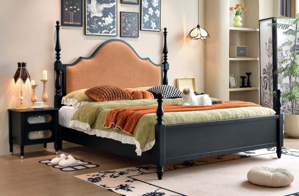 Retro style bed